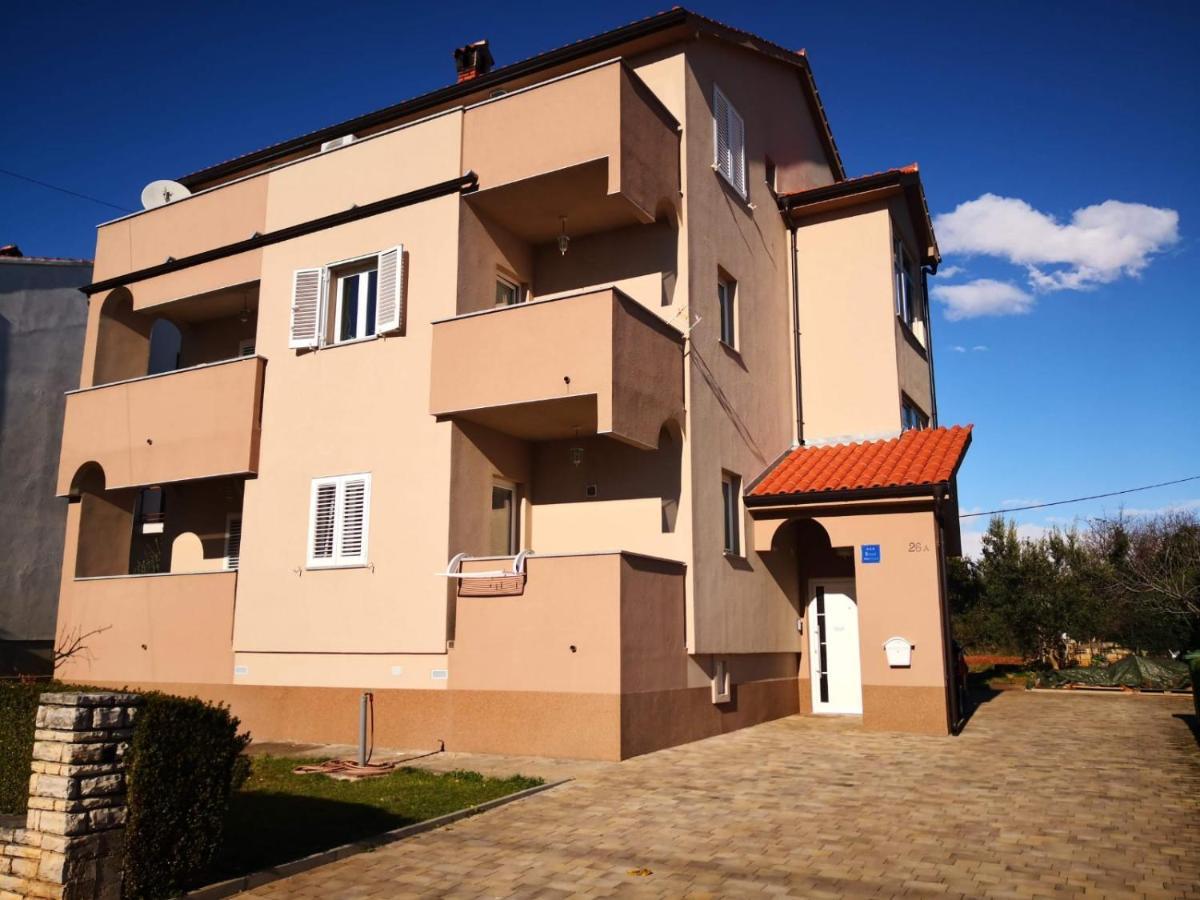Apartments Roncevic Задар Экстерьер фото