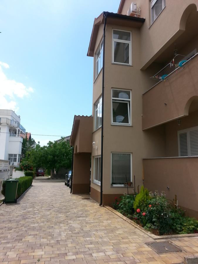 Apartments Roncevic Задар Экстерьер фото